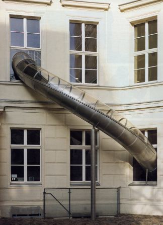 CARSTEN HÖLLER. STRUCTURES OF PLAY BEYOND CHILDHOOD